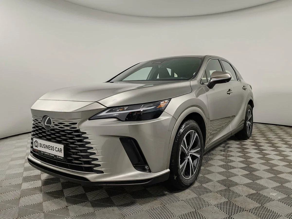 Lexus RX V