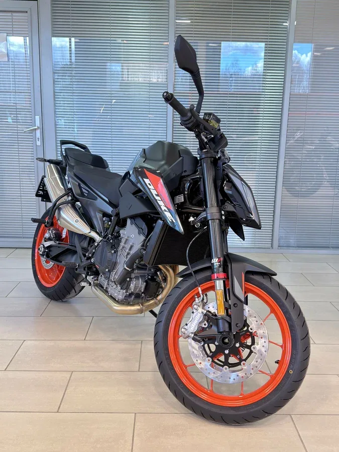 KTM AG 790 Duke