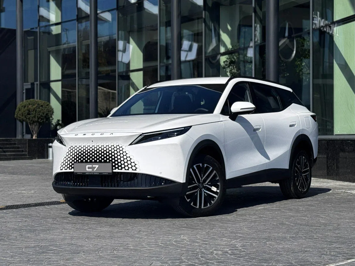 Omoda C7