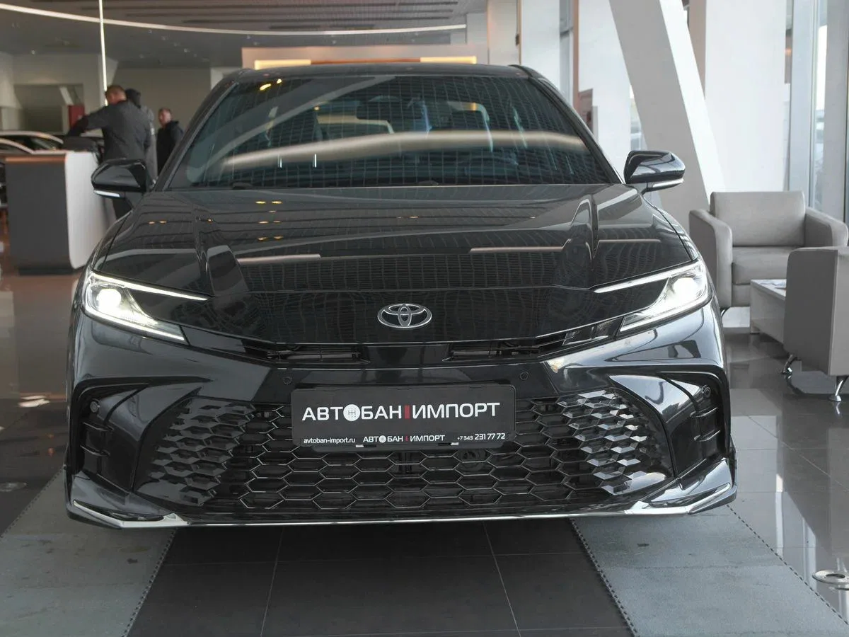 Toyota Camry IX (XV80) China Market