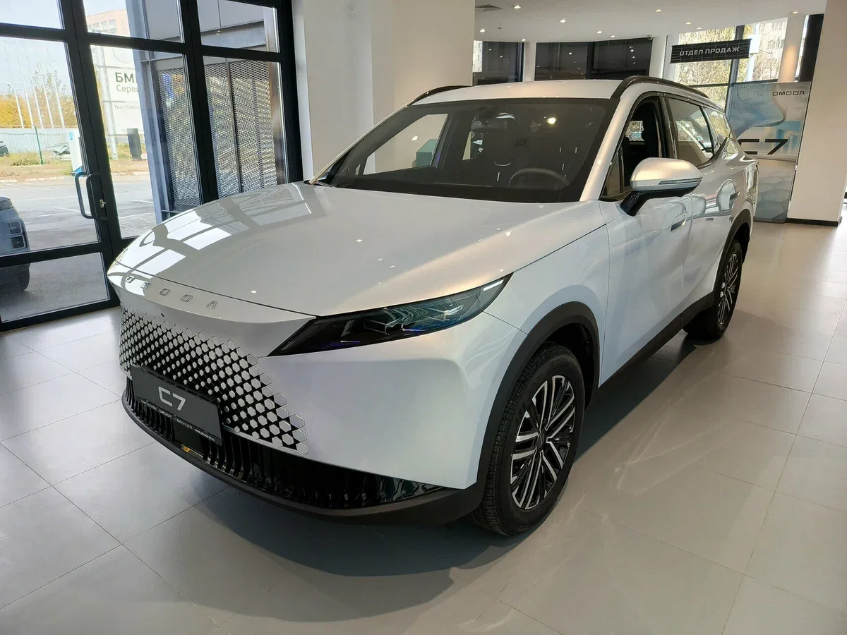 Omoda C7