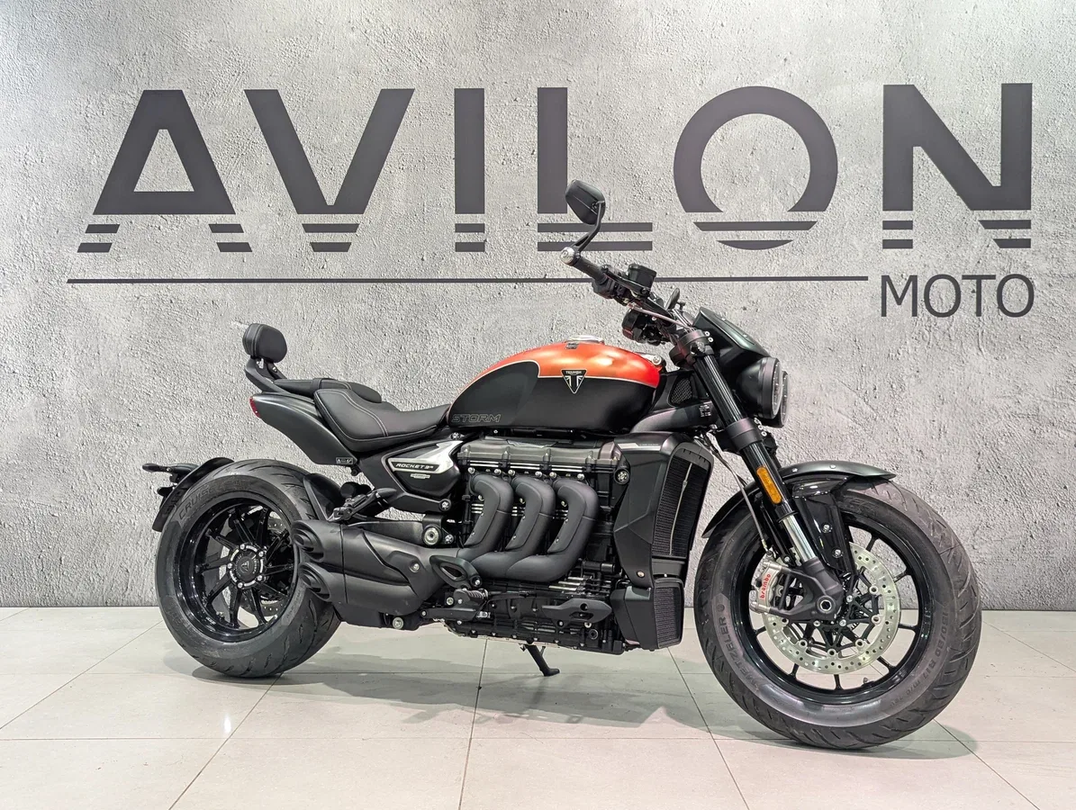 Triumph Rocket III