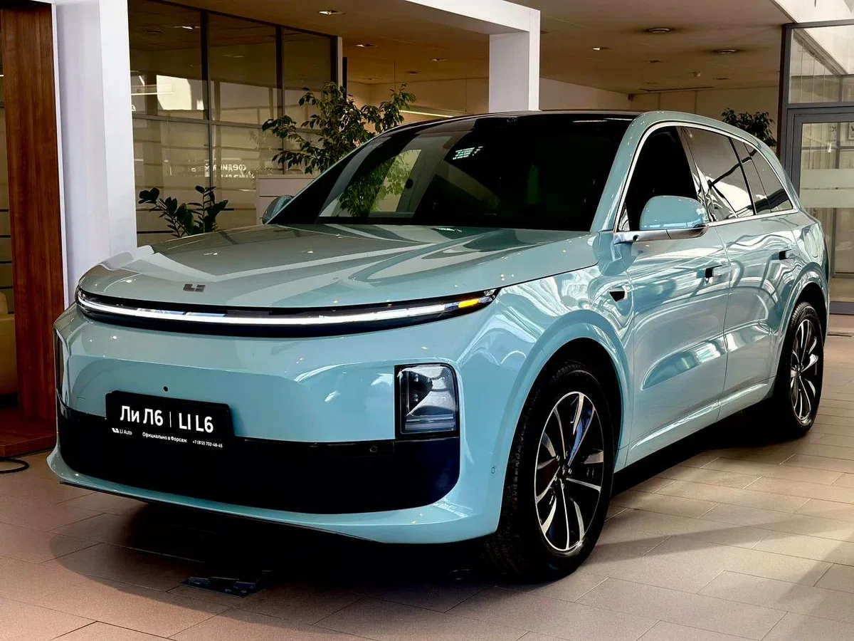 Li Auto (Lixiang) L6
