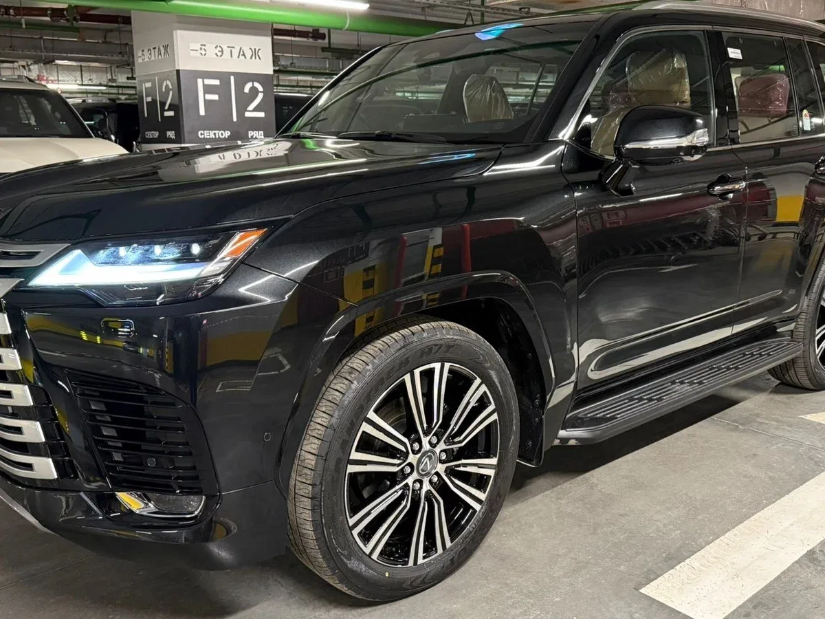 Lexus LX IV