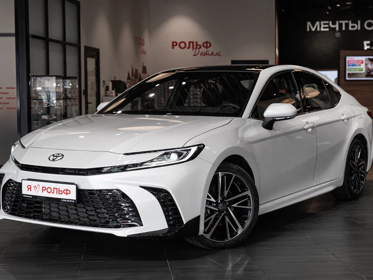 Toyota Camry IX (XV80) China Market