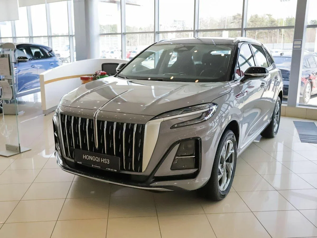 Hongqi HS3