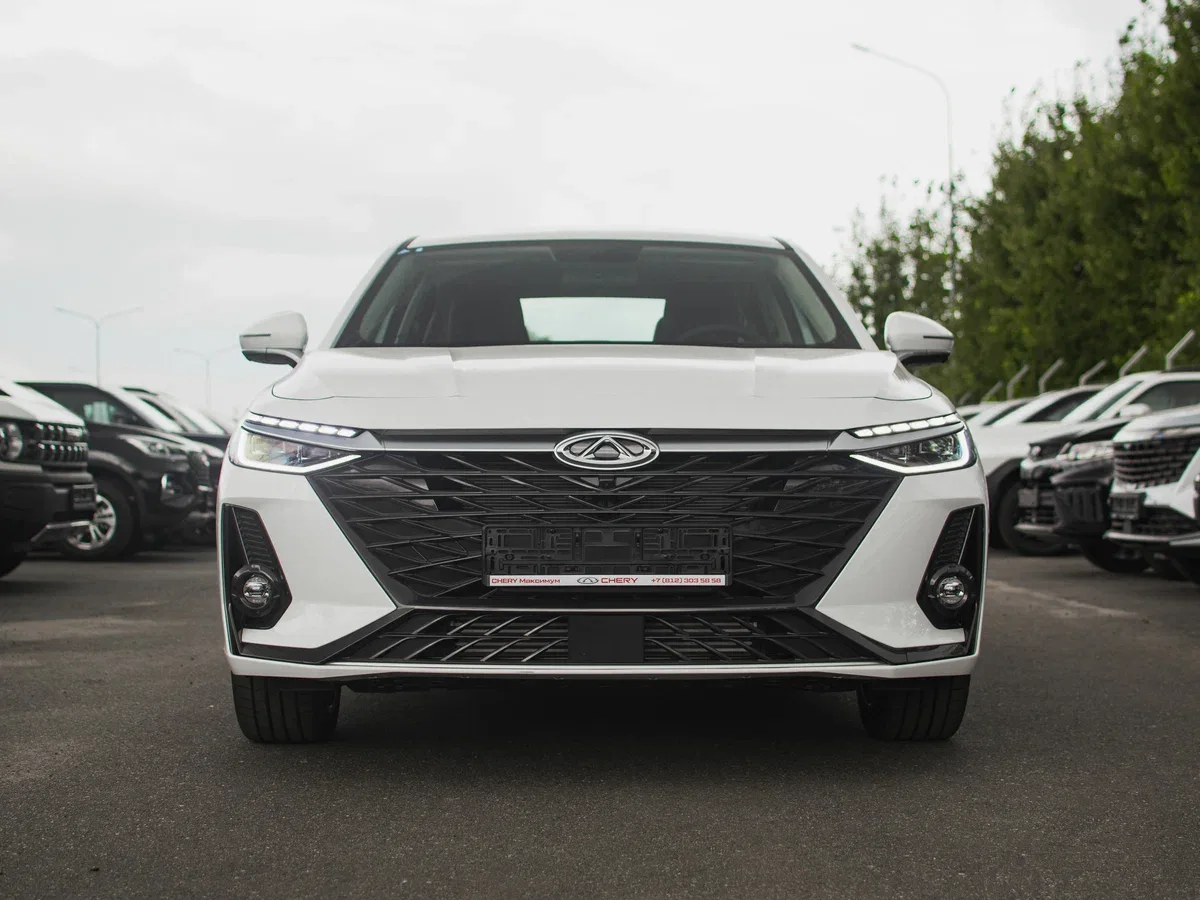 Chery Arrizo 8
