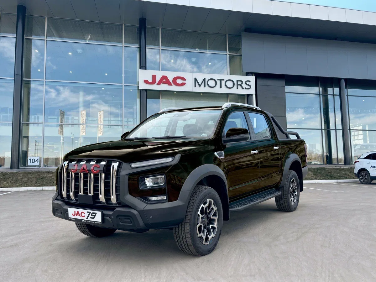 JAC T9