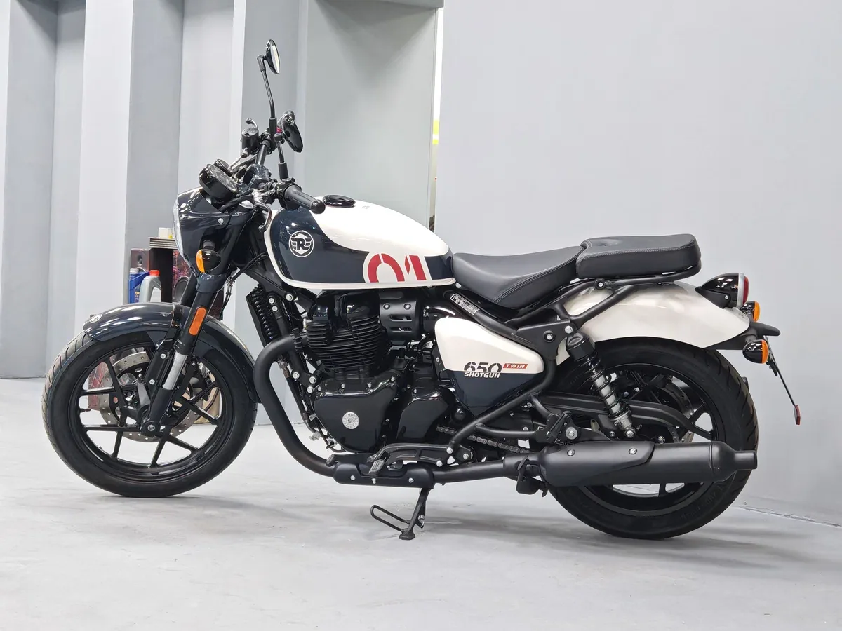 Royal Enfield Shotgun