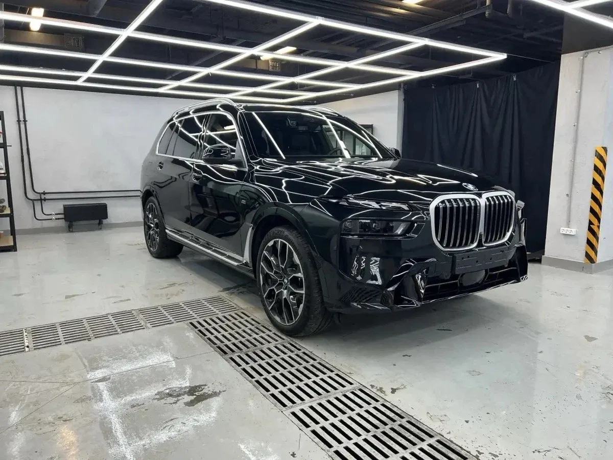 BMW X7 I (G07) Рестайлинг