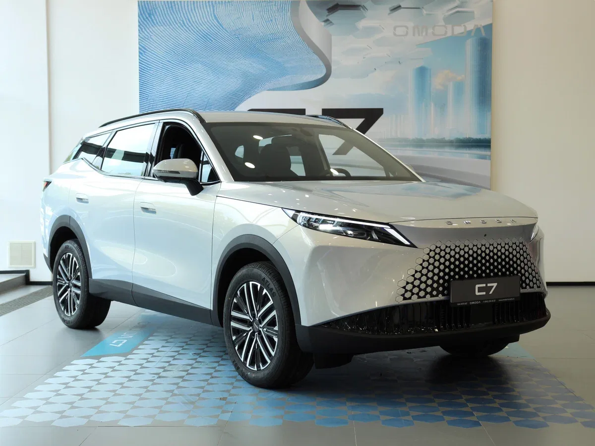Omoda C7
