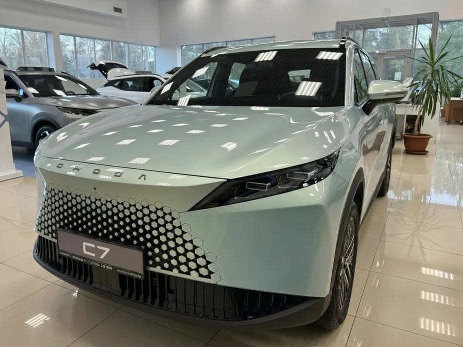 Omoda C7