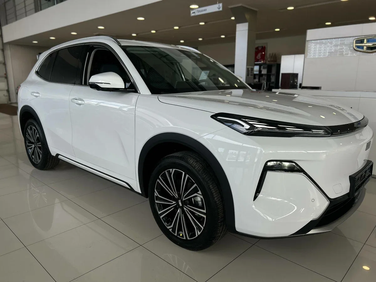 Geely EX5 EM-i