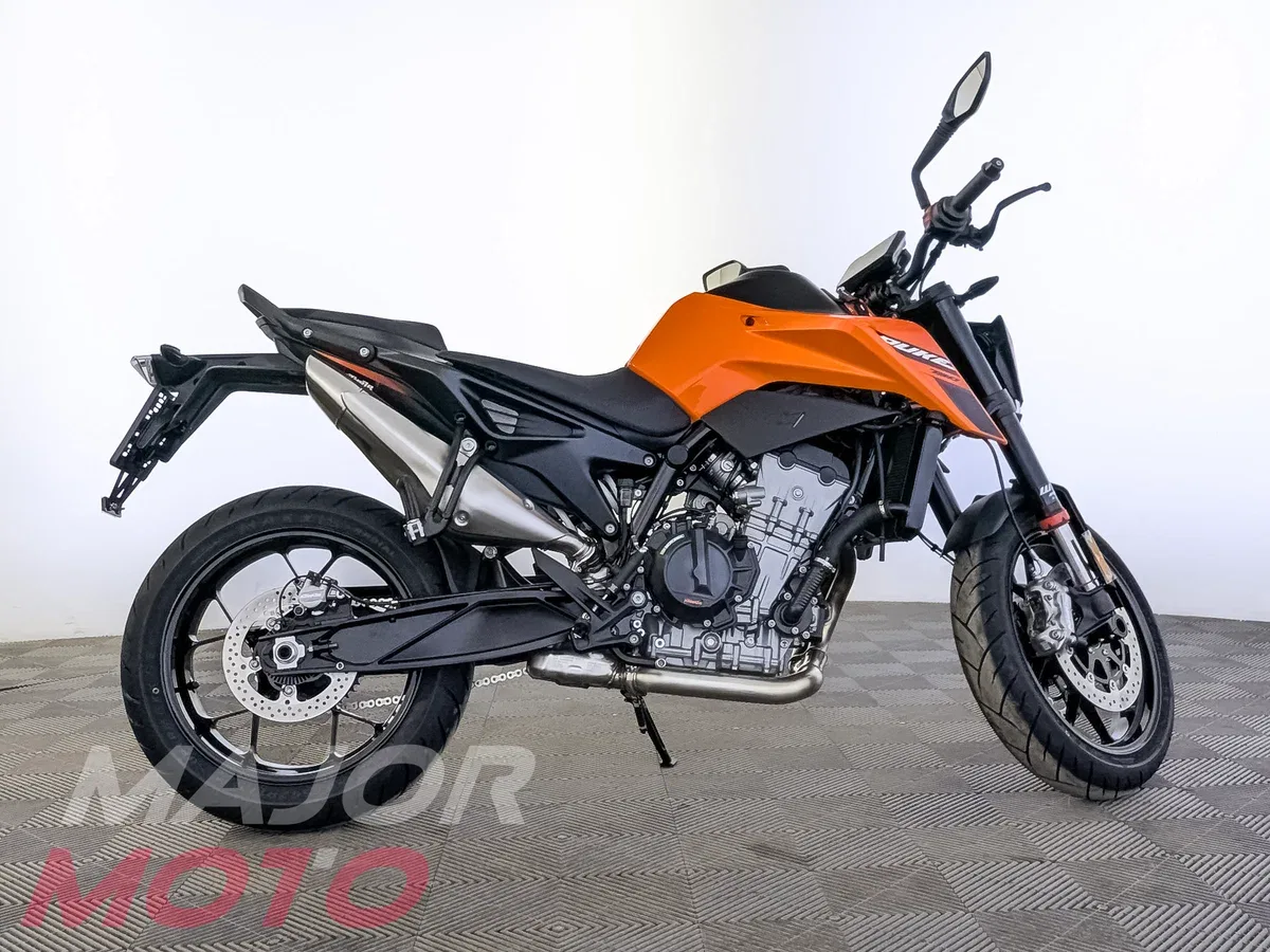 KTM AG 790 Duke