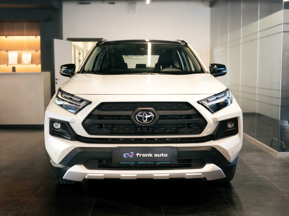 Toyota RAV4 V (XA50)