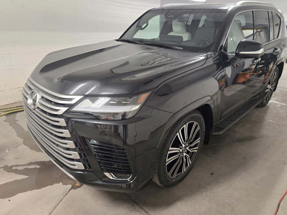Lexus LX IV