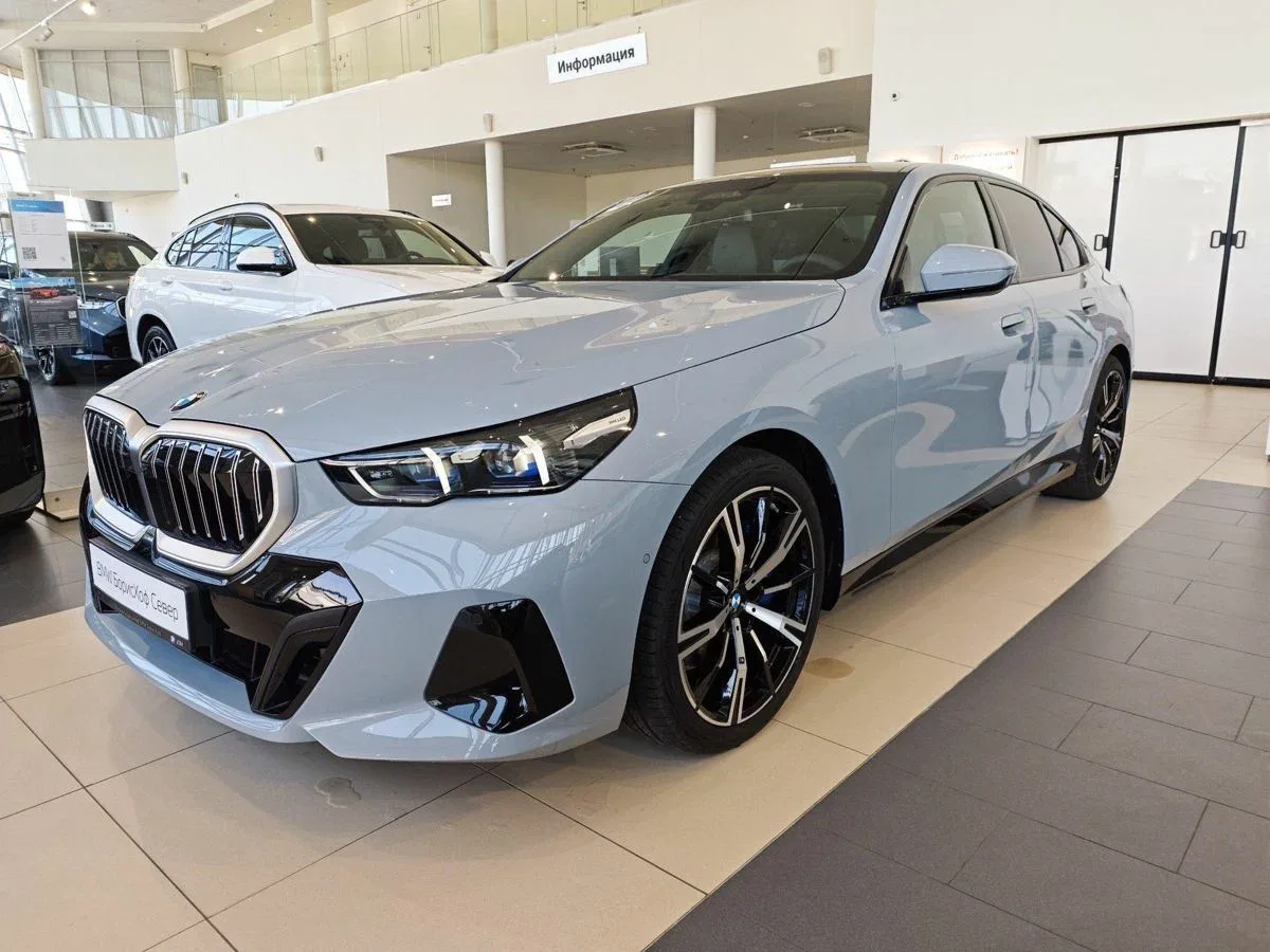 BMW 5 серии VIII (G60/G61/G68)