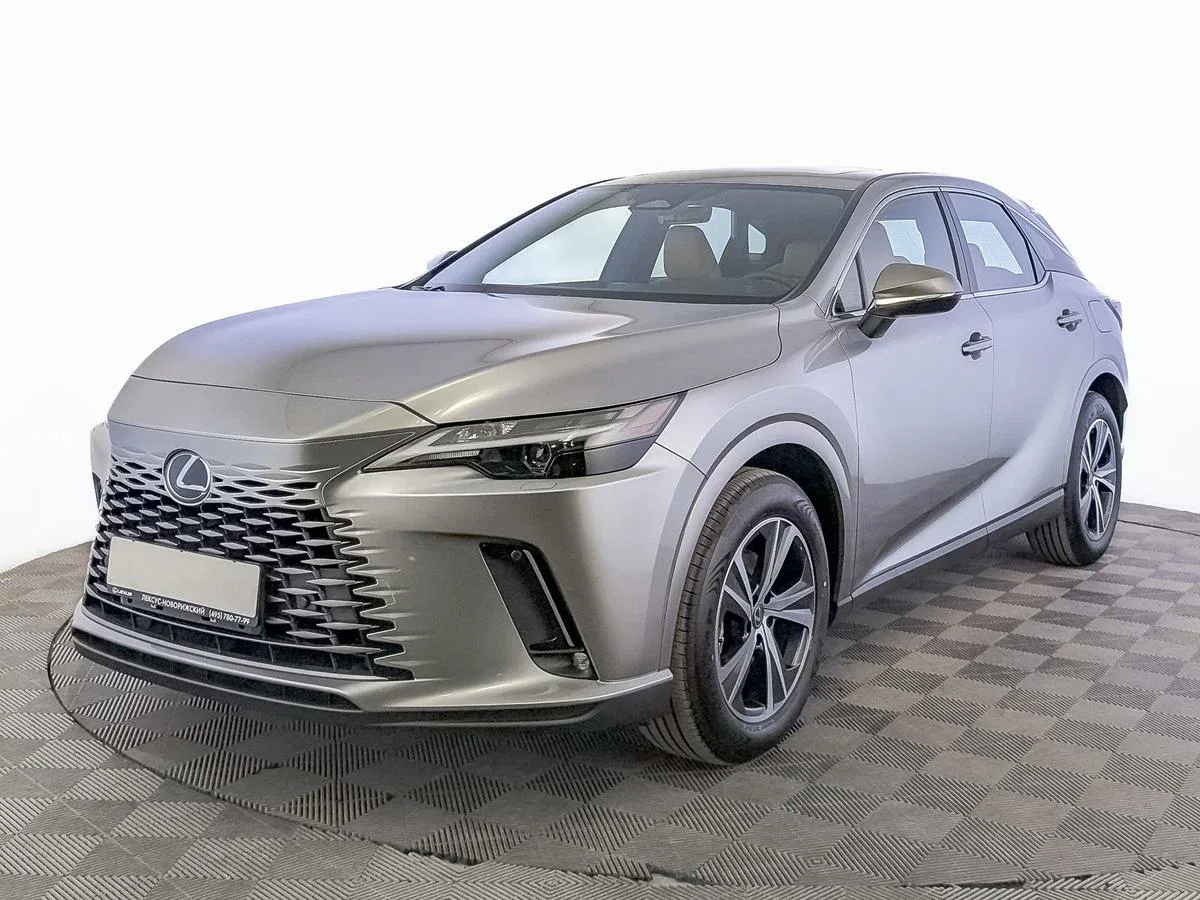 Lexus RX V