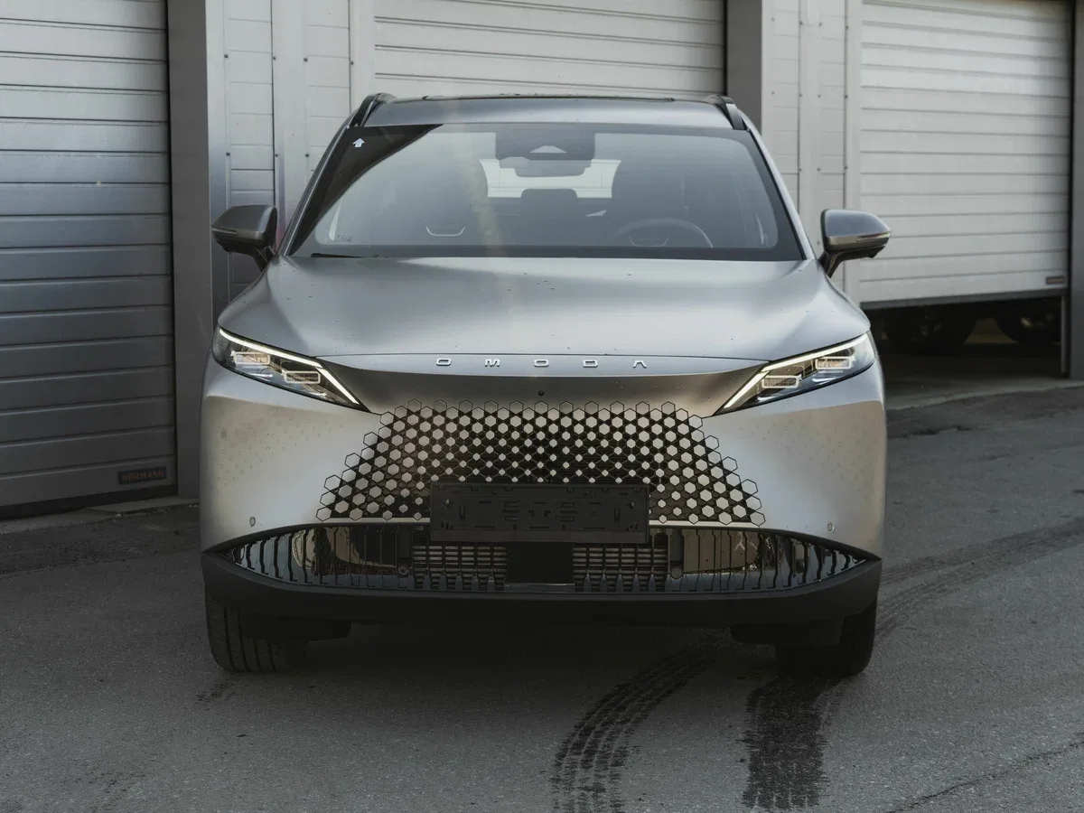 Omoda C7