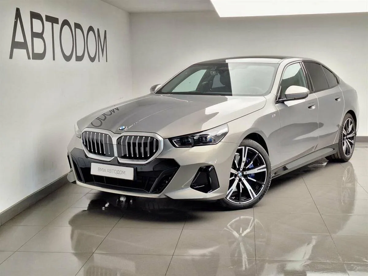 BMW 5 серии VIII (G60/G61/G68)