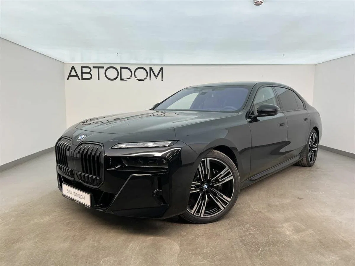 BMW 7 серии VII (G70)