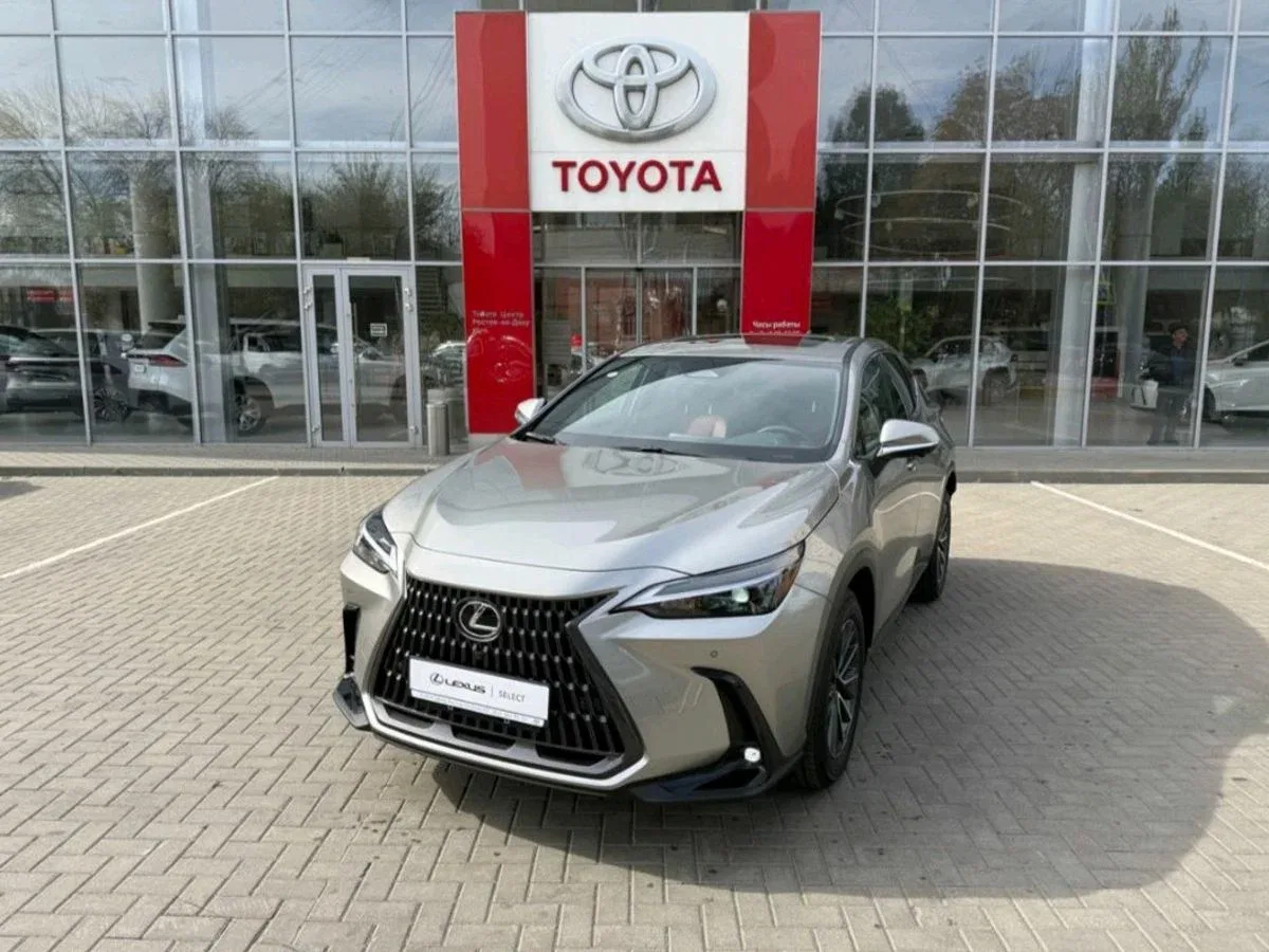 Lexus NX II