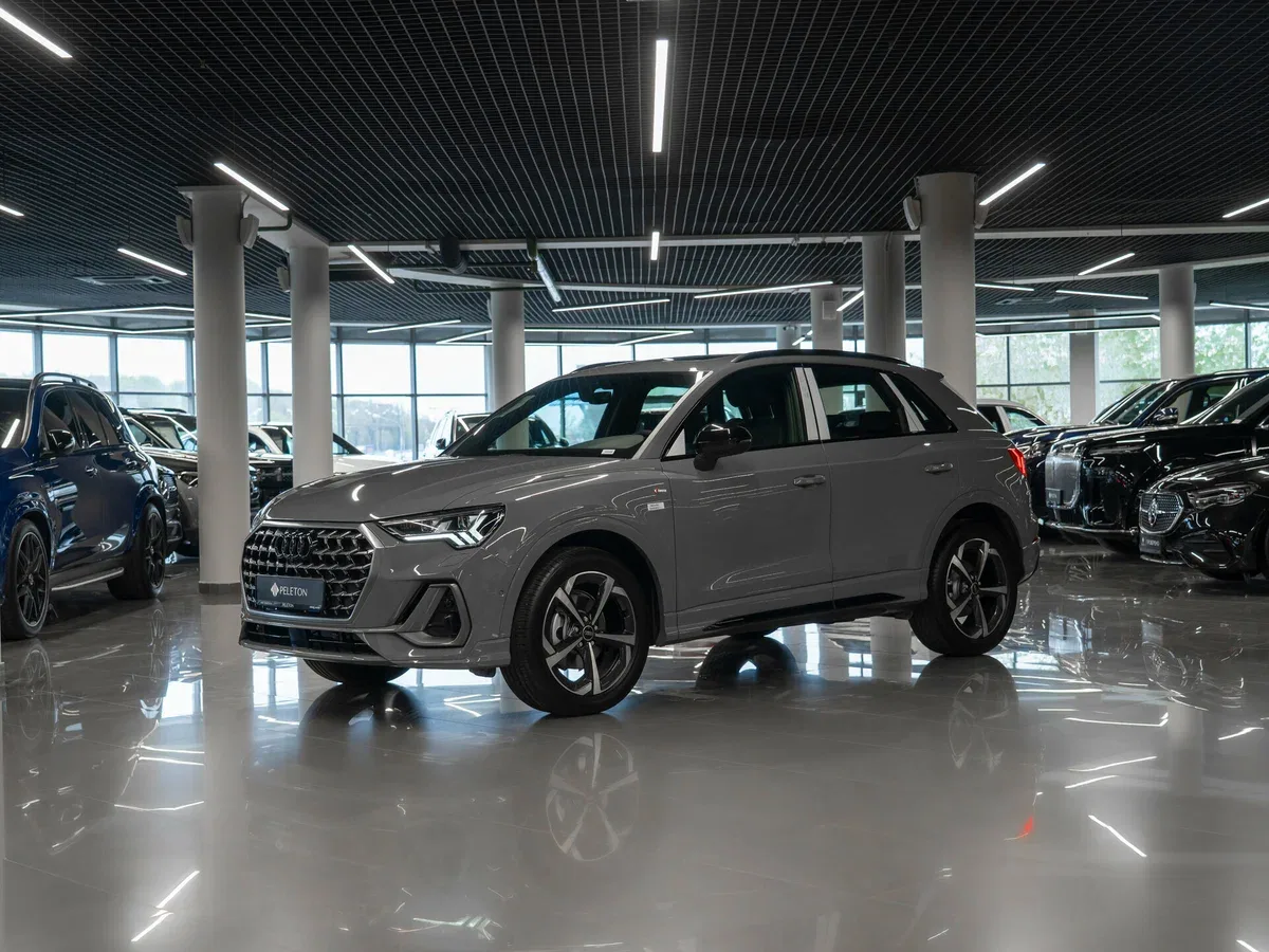 Audi Q3 II (F3)