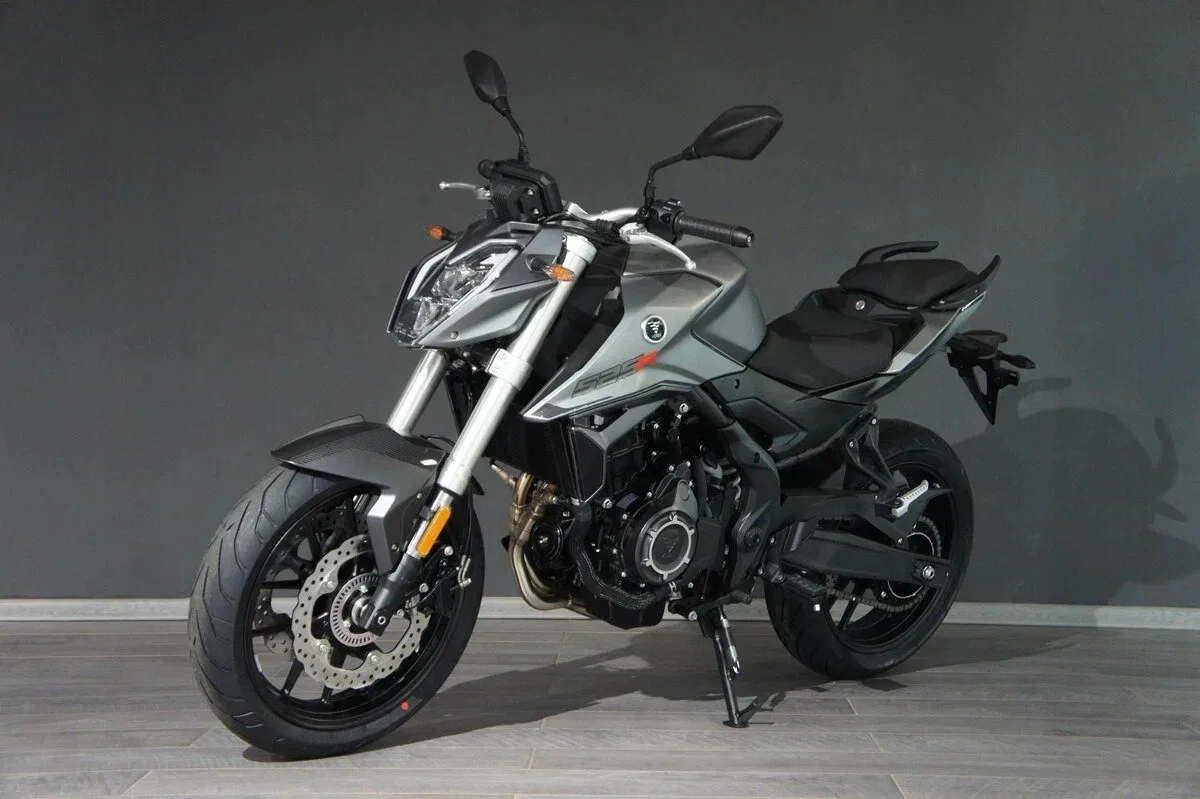 Voge 525R