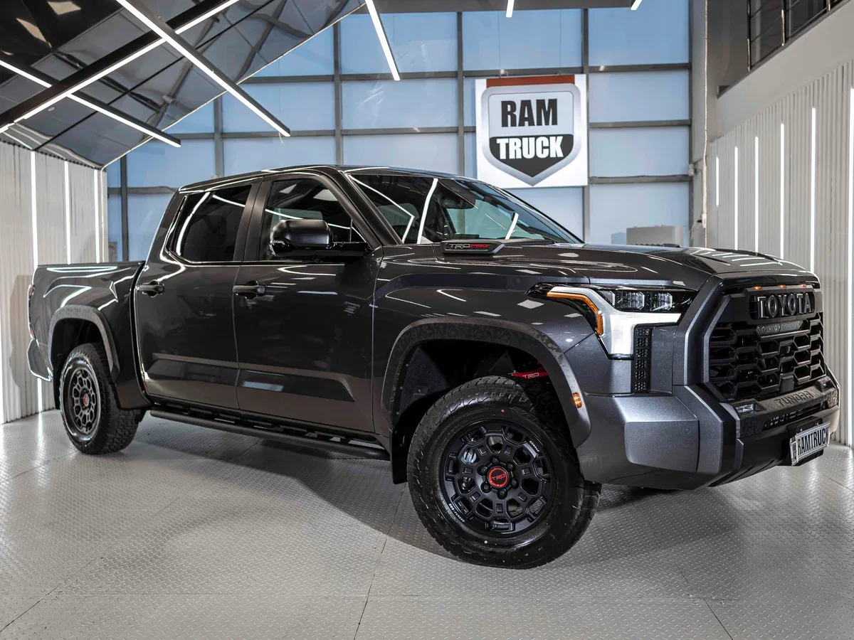 Toyota Tundra III