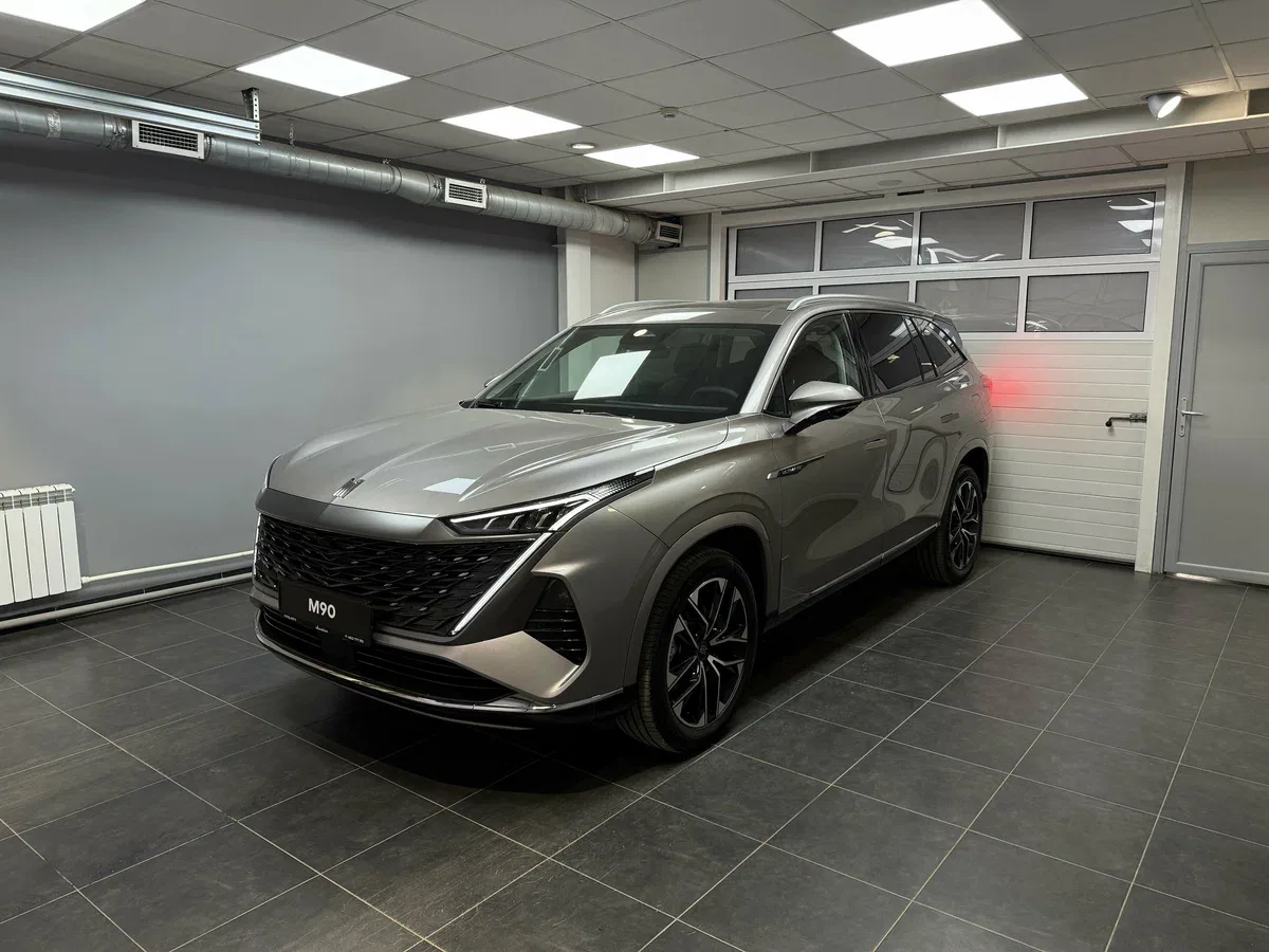 Москвич M90