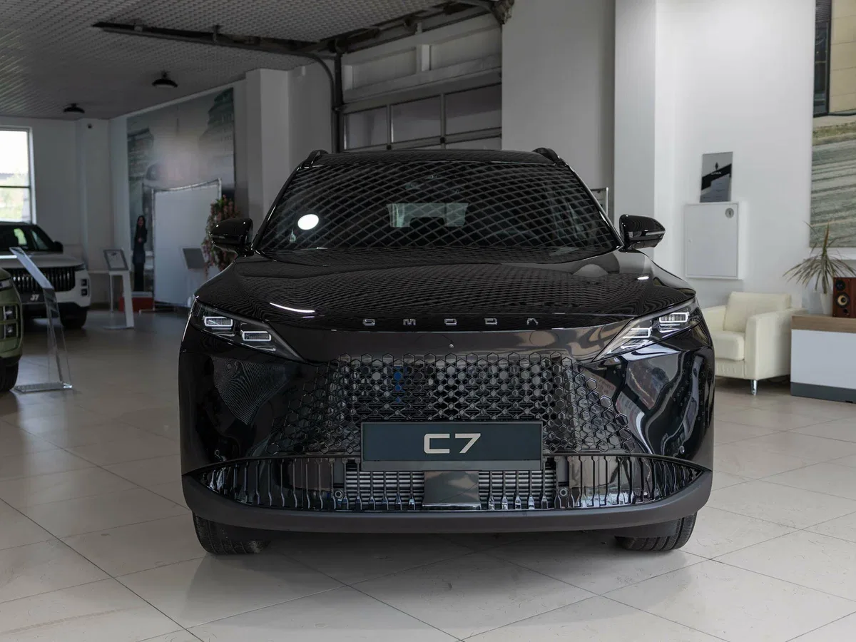 Omoda C7