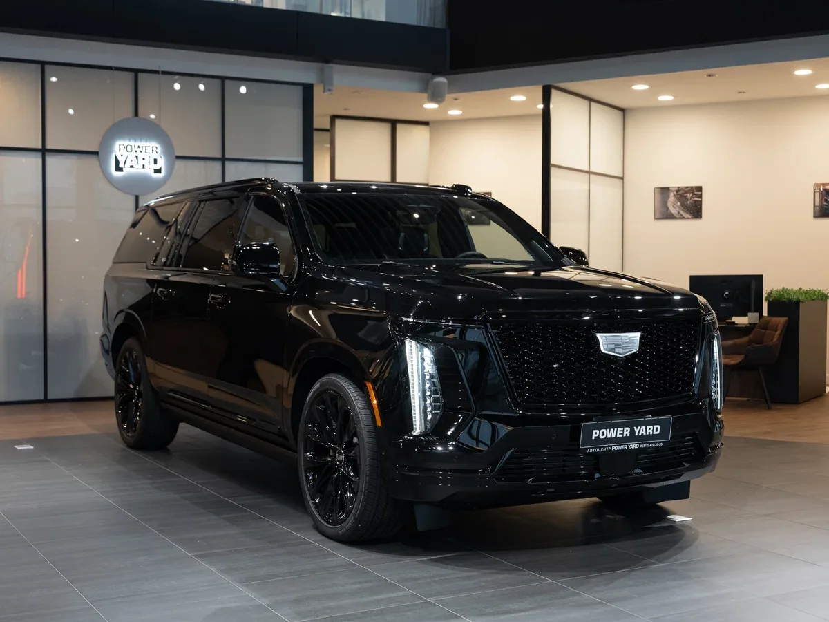 Cadillac Escalade V Рестайлинг