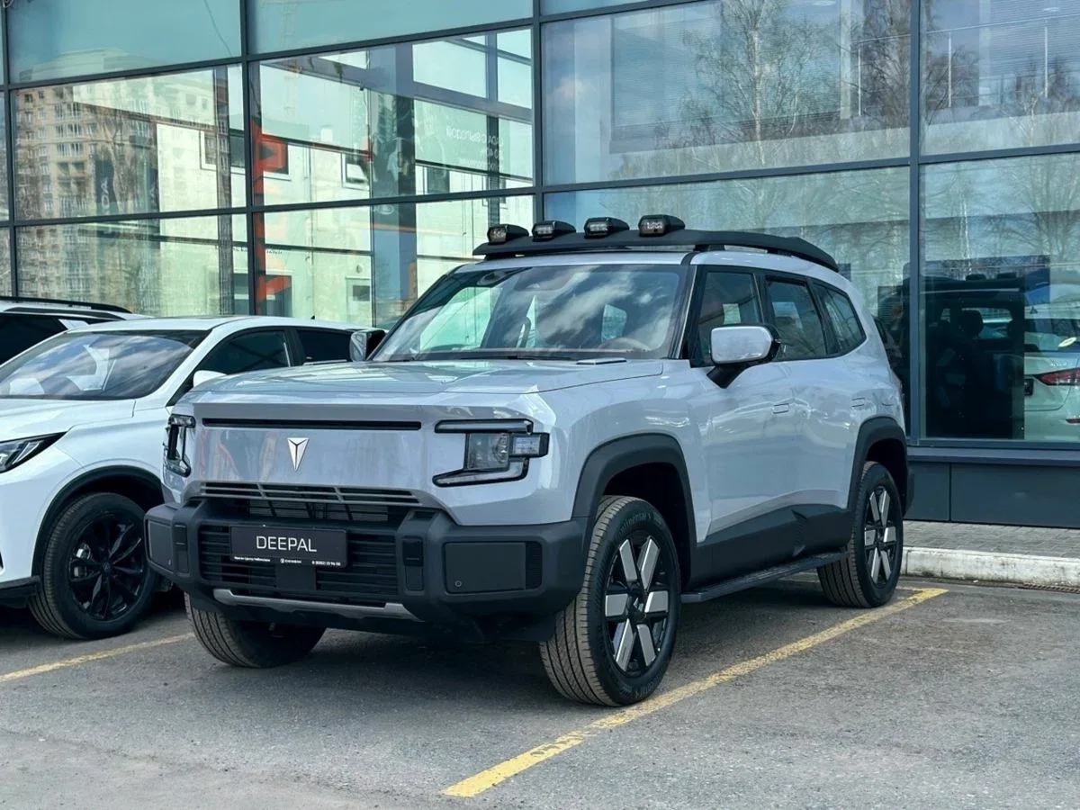 Changan Deepal G318
