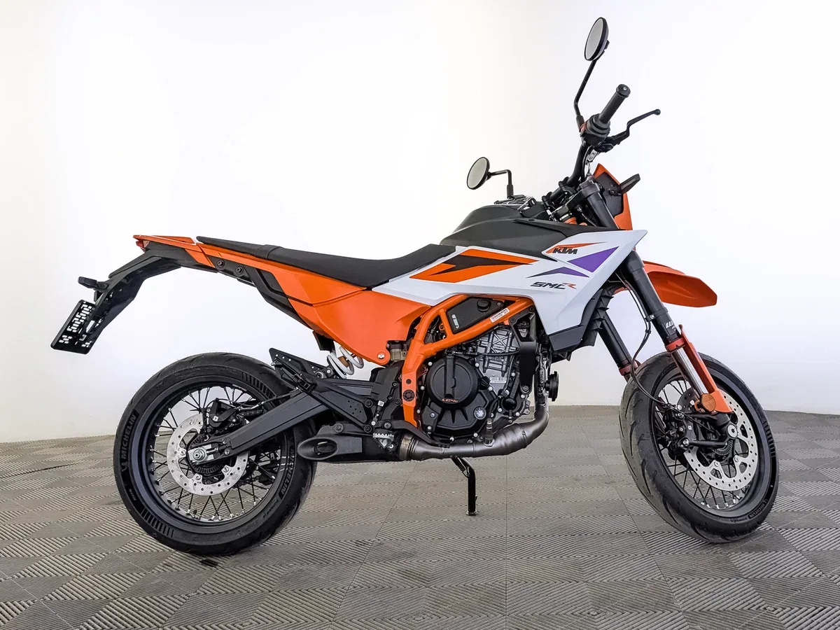 KTM AG 390 SMC R