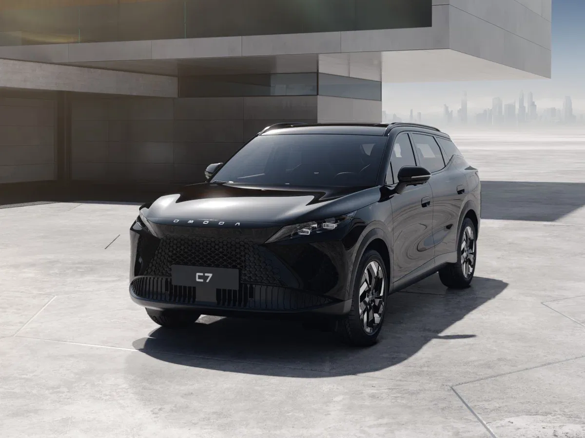 Omoda C7
