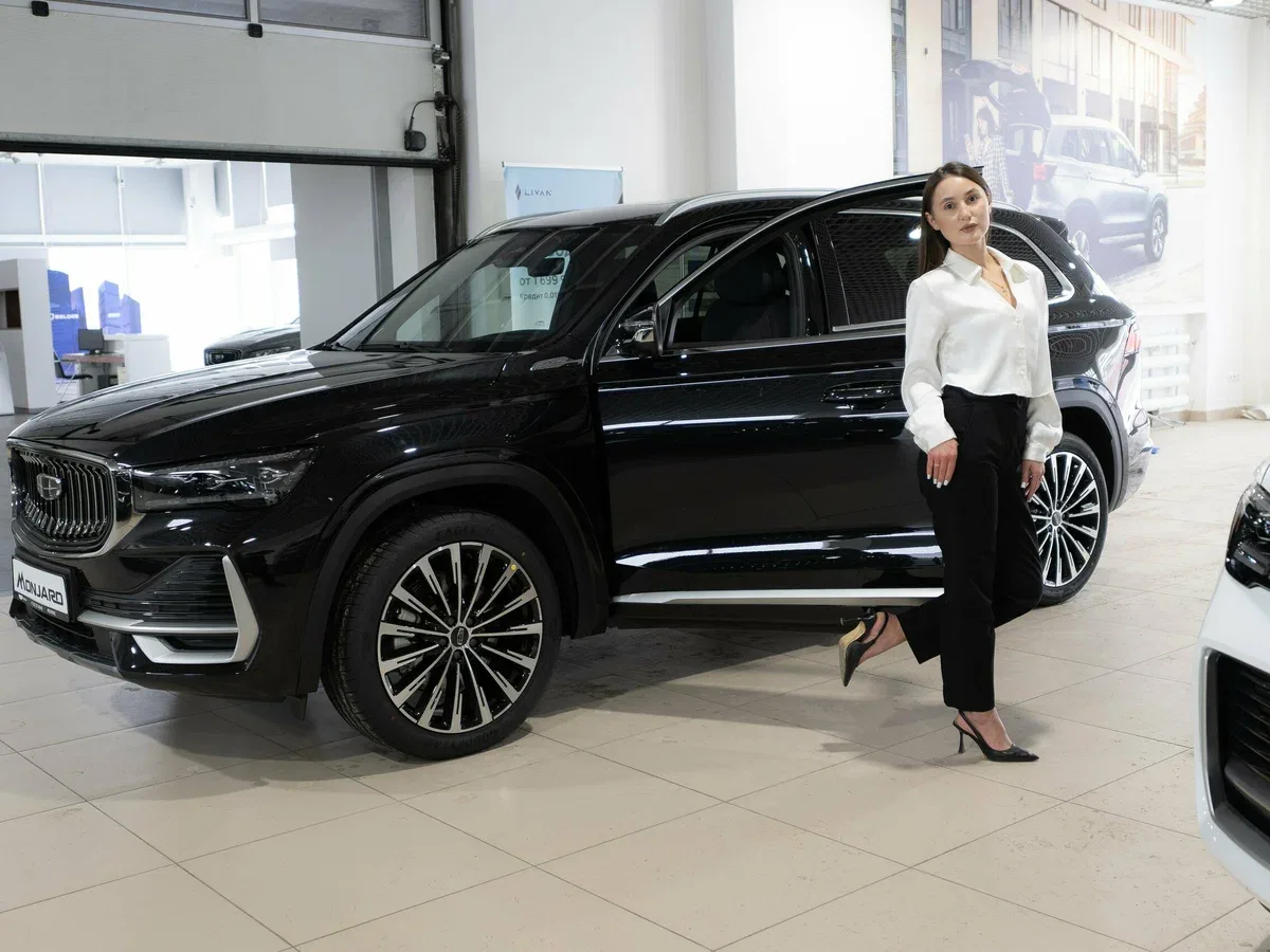 Geely Monjaro I