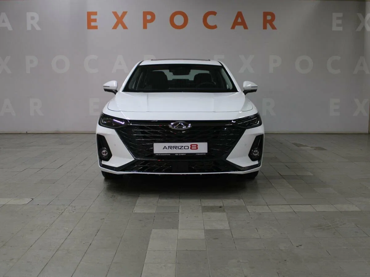 Chery Arrizo 8
