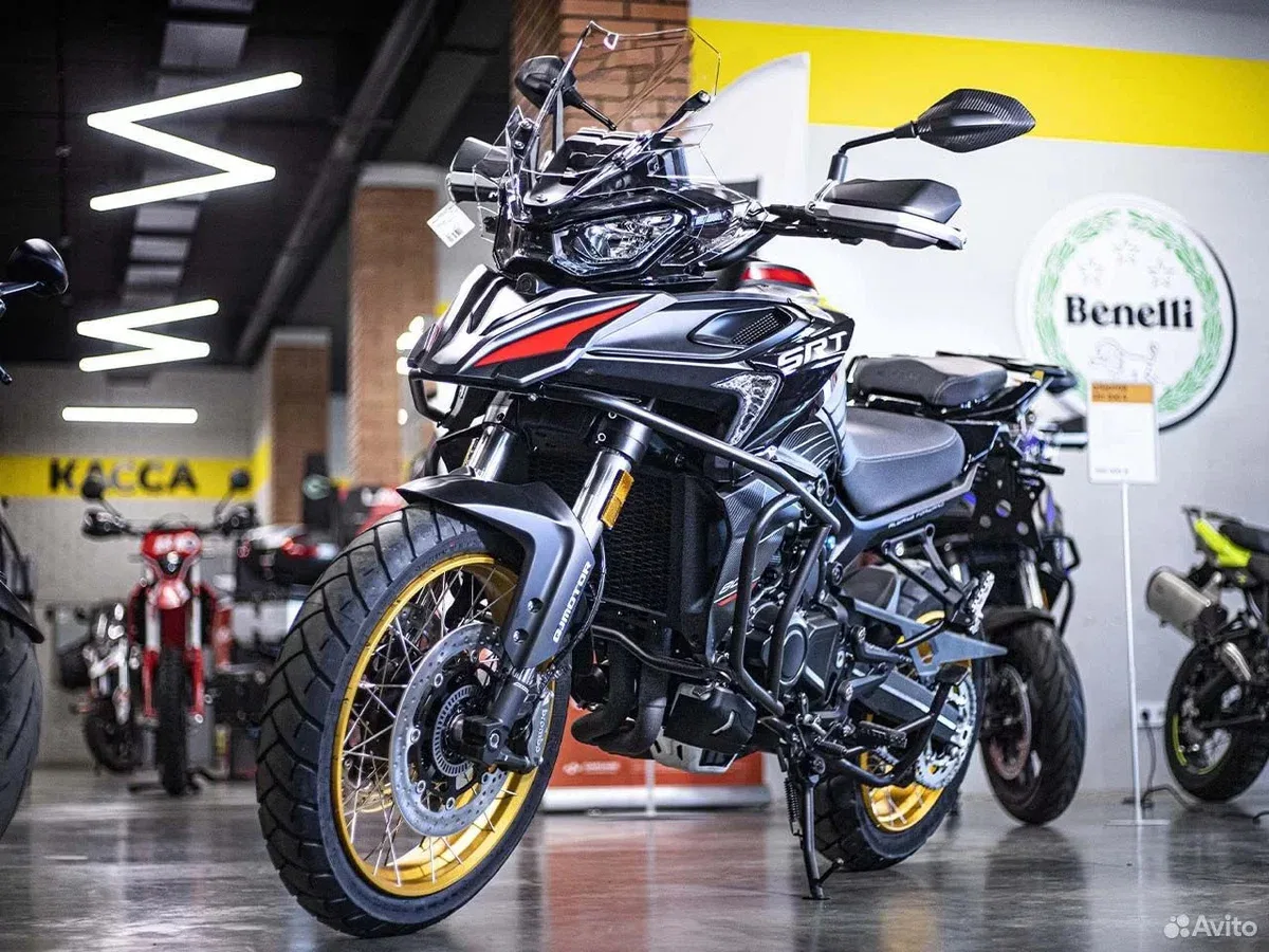 QJMotor SRT 800 SX