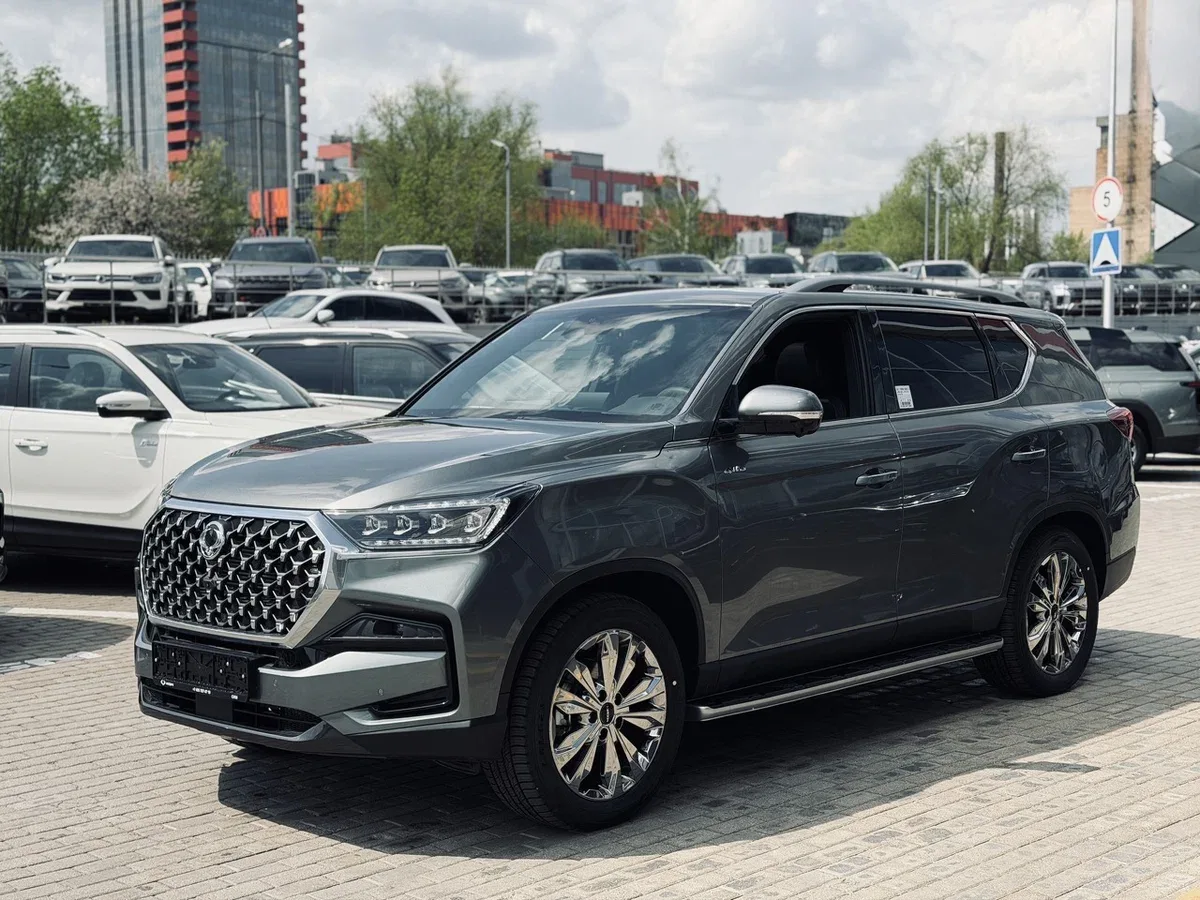 KGM Rexton