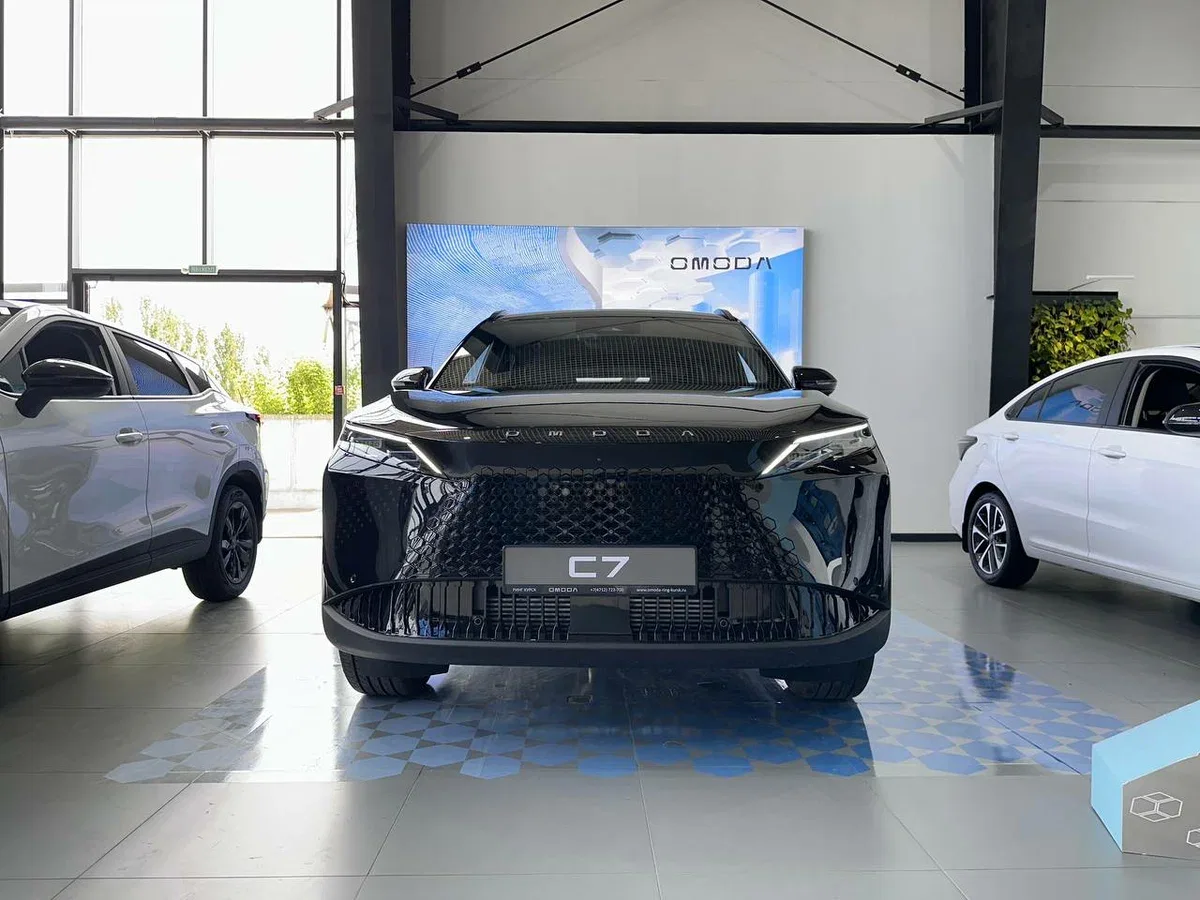Omoda C7