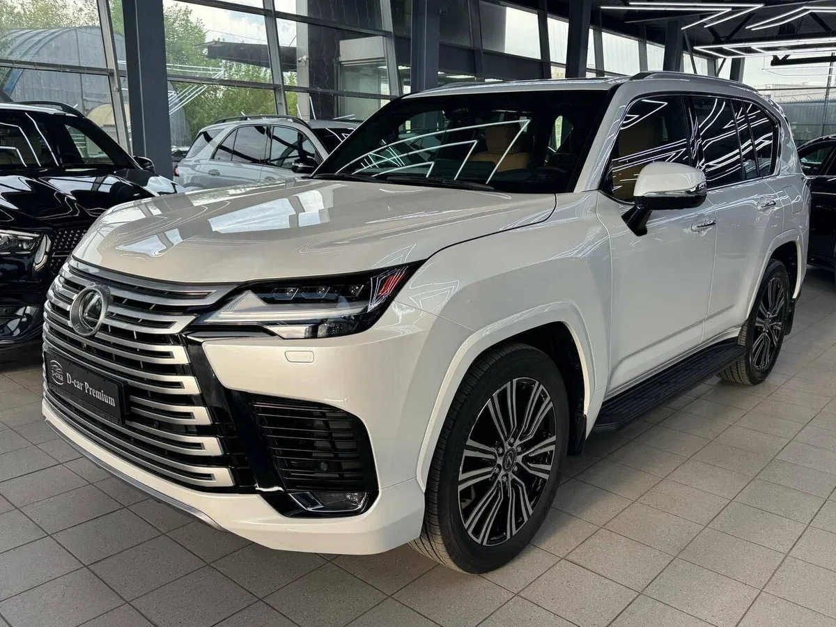 Lexus LX IV