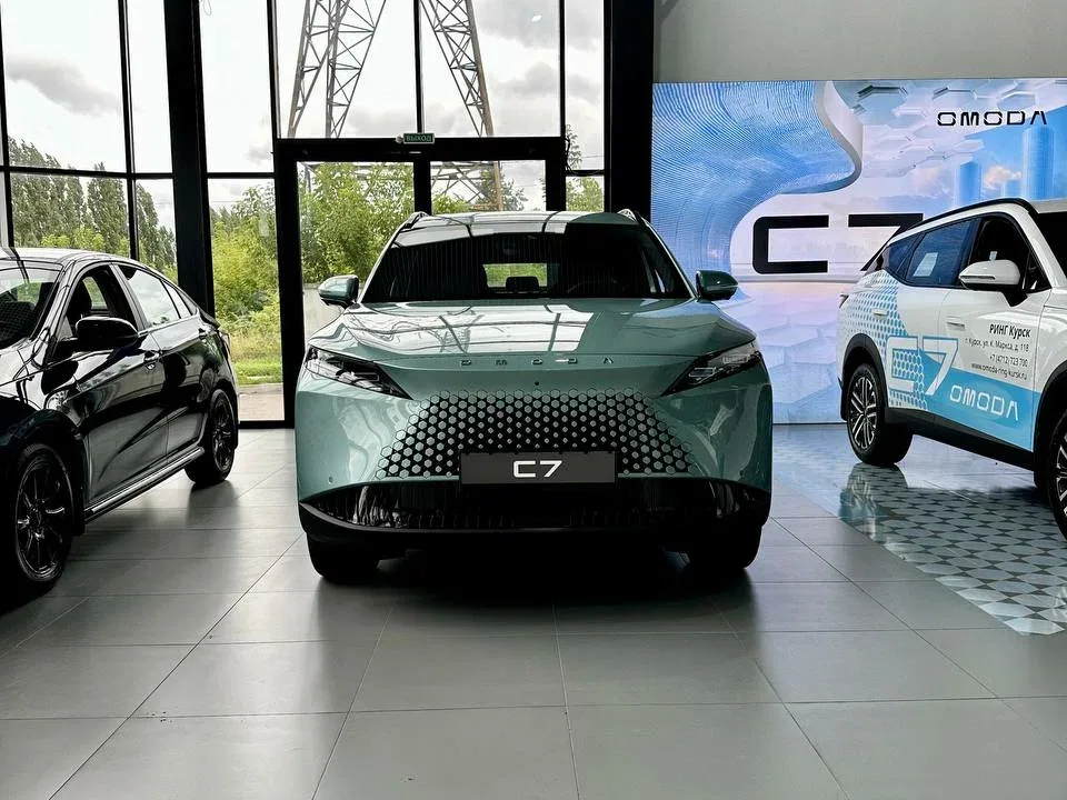 Omoda C7