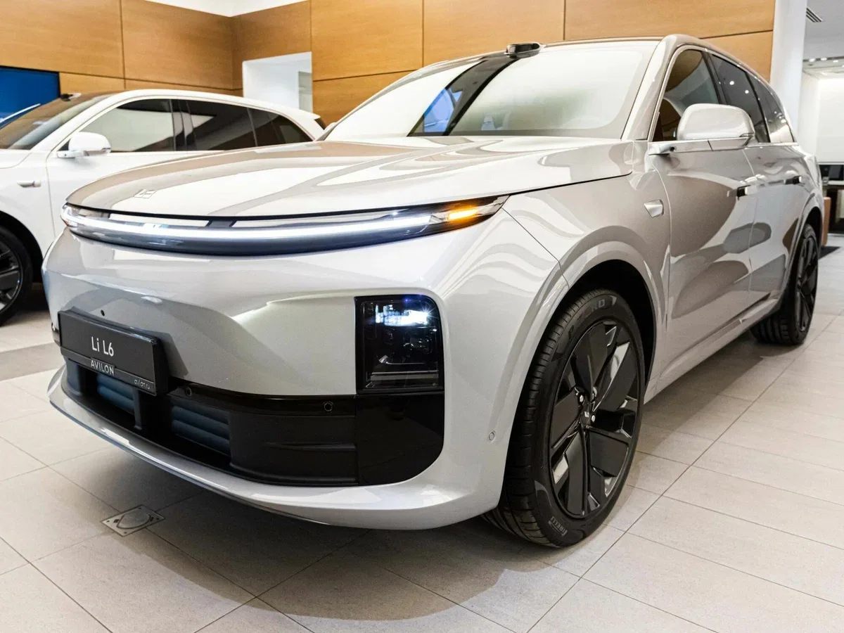 Li Auto (Lixiang) L6