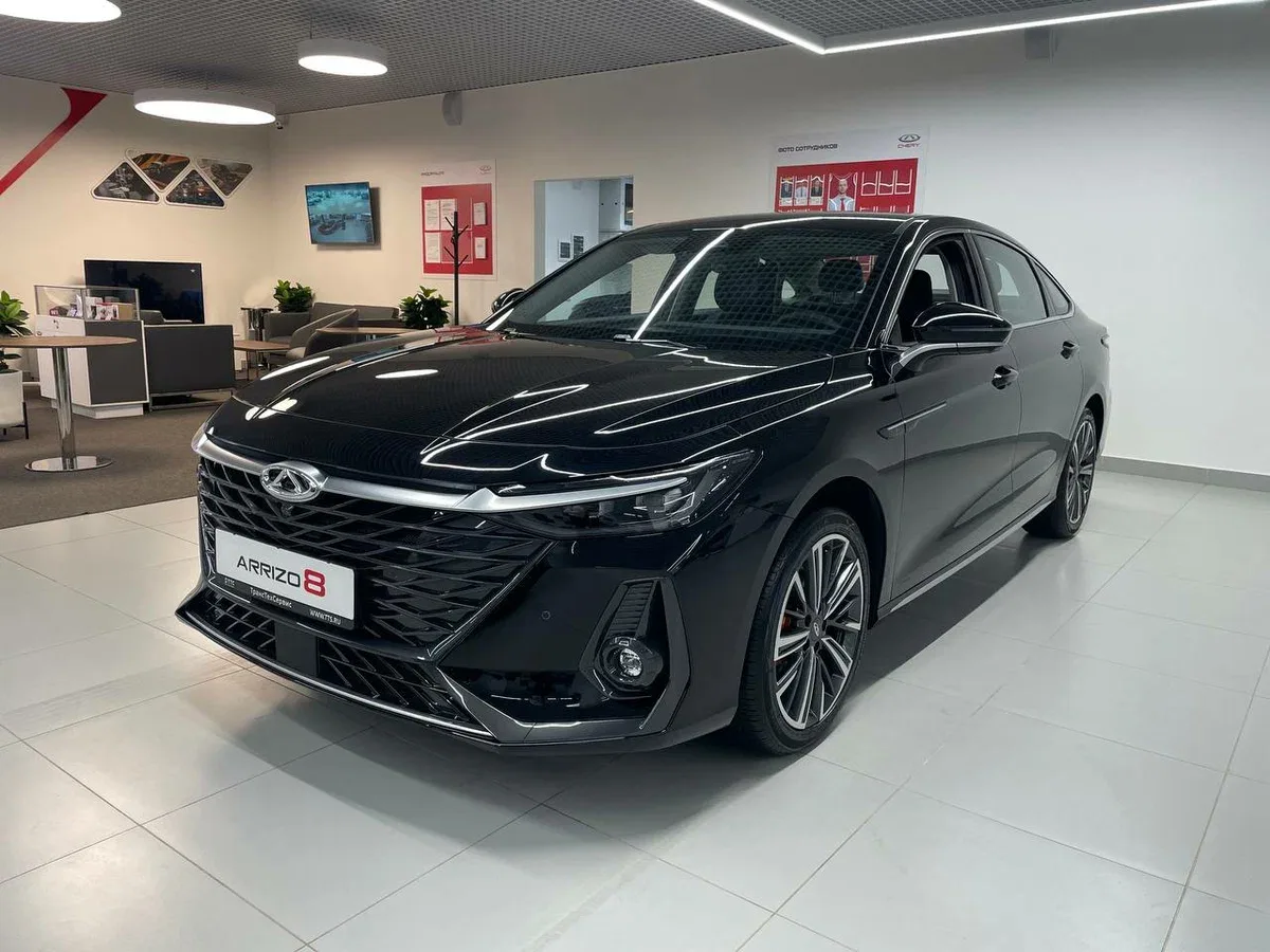 Chery Arrizo 8
