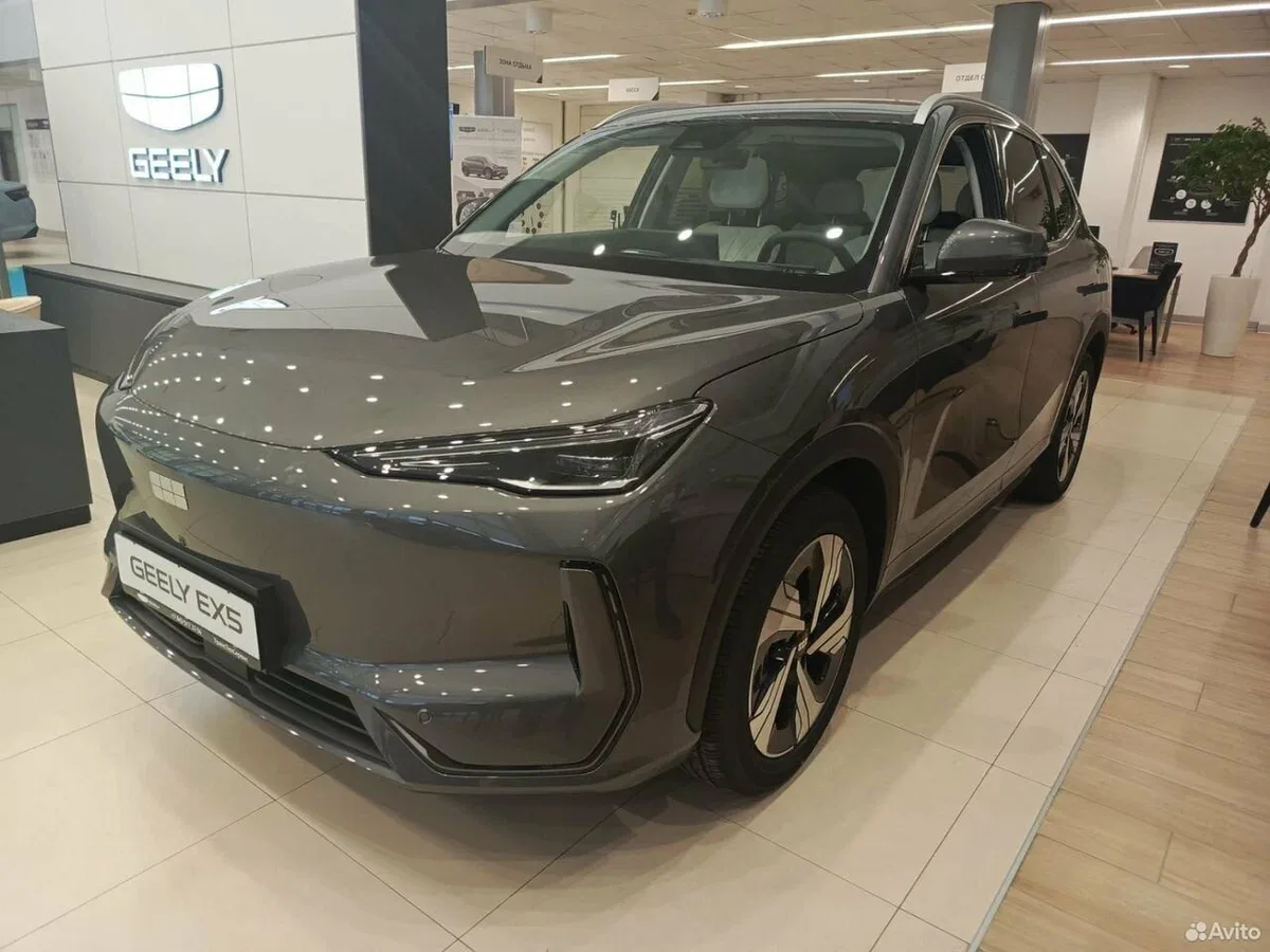 Geely EX5