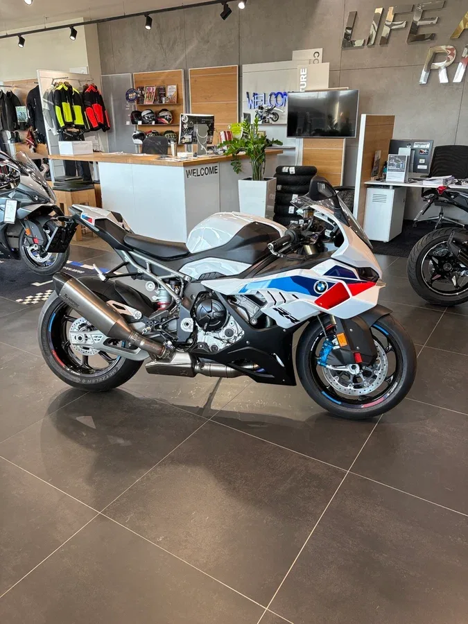 BMW S 1000 RR