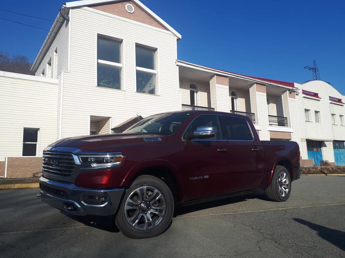 Ram 1500 V