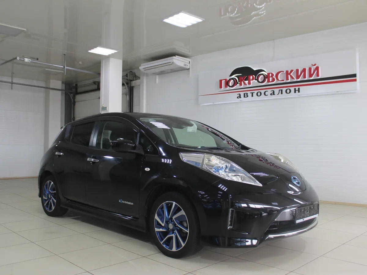 Nissan Leaf I (ZE0/AZE0)