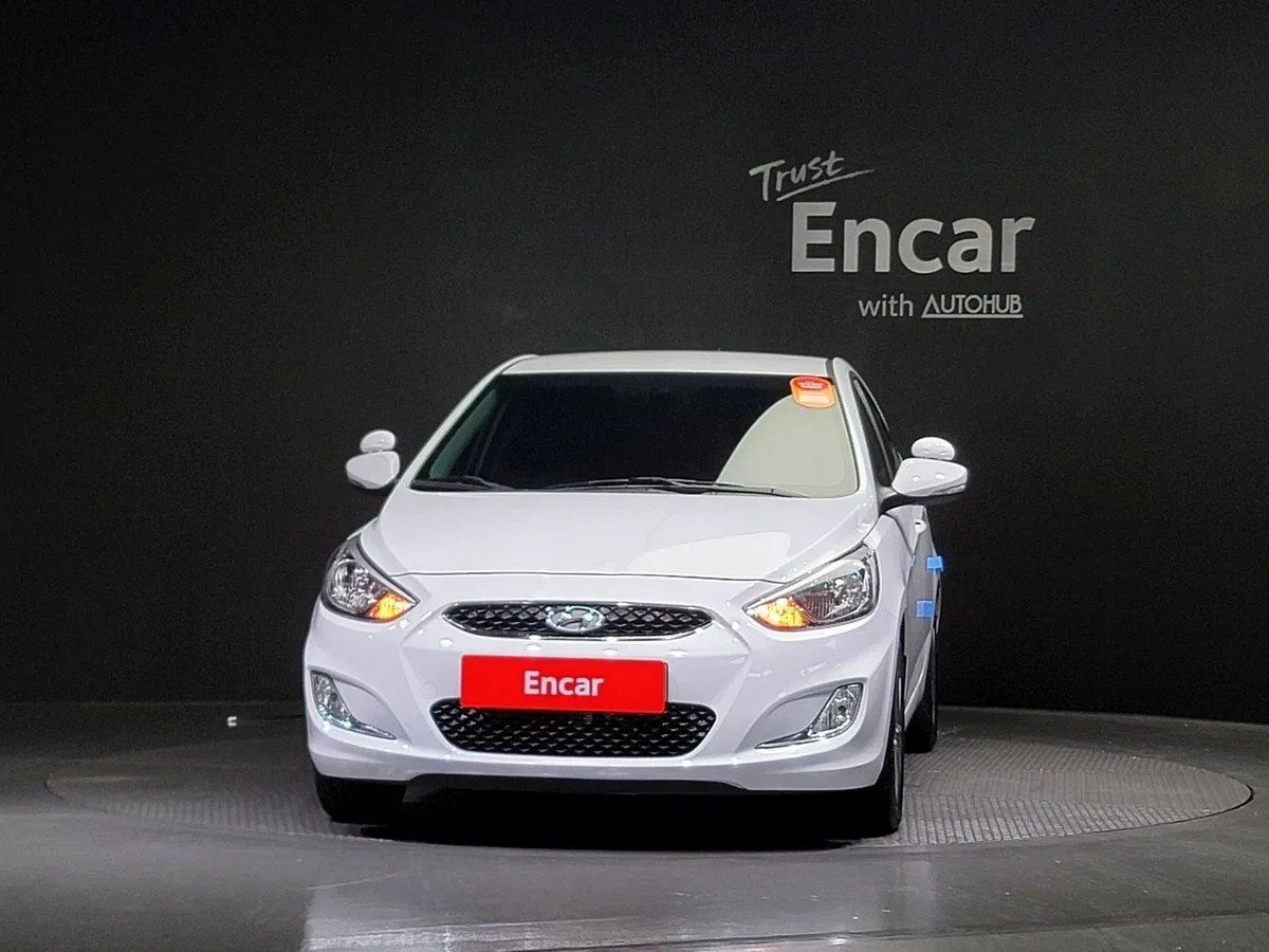 Hyundai Accent IV