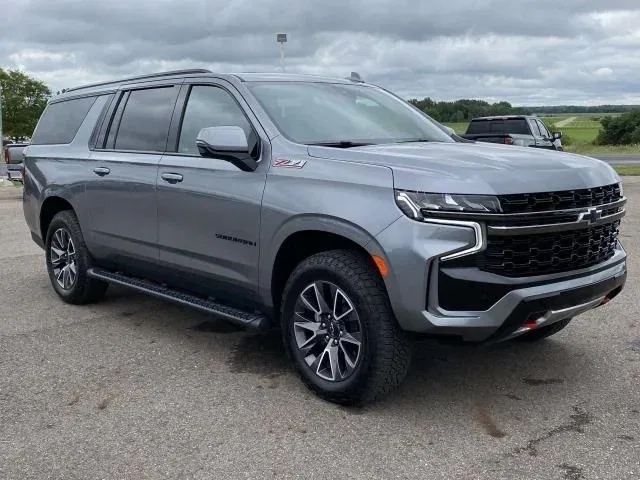 Chevrolet Suburban XII